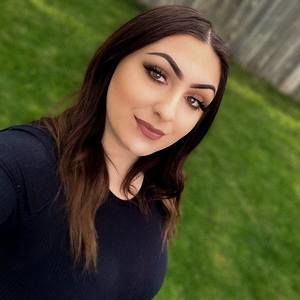 Meet your Posher, Alena